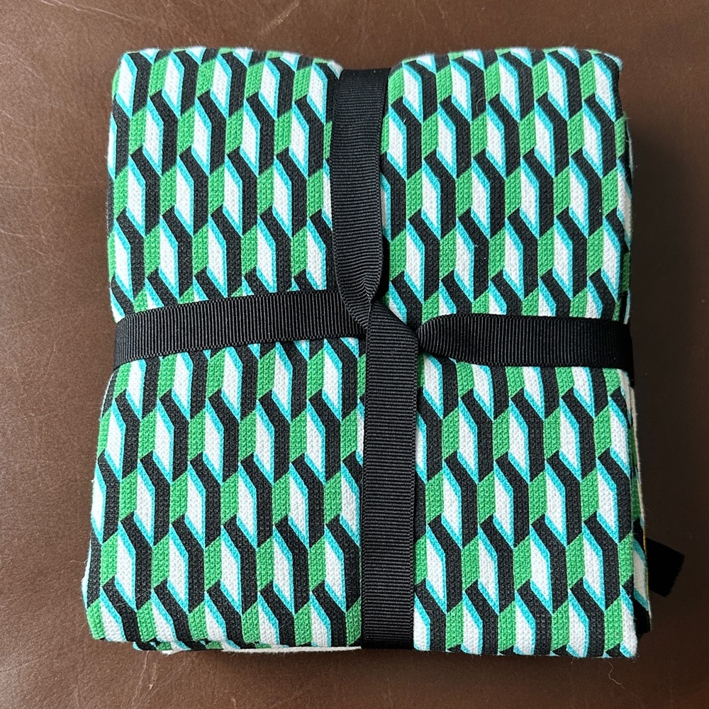 DVF x Target Yellow and Green Kitchen Towels - Picture 5 of 5
